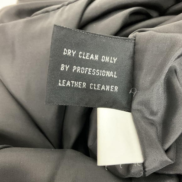 Vintage Avanti Black Leather Pencil Skirt waist size 23”-26” - Picture 10 of 11